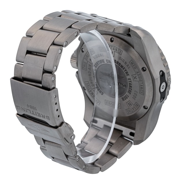 Breitling Cockpit B50 EB5010 Image 3